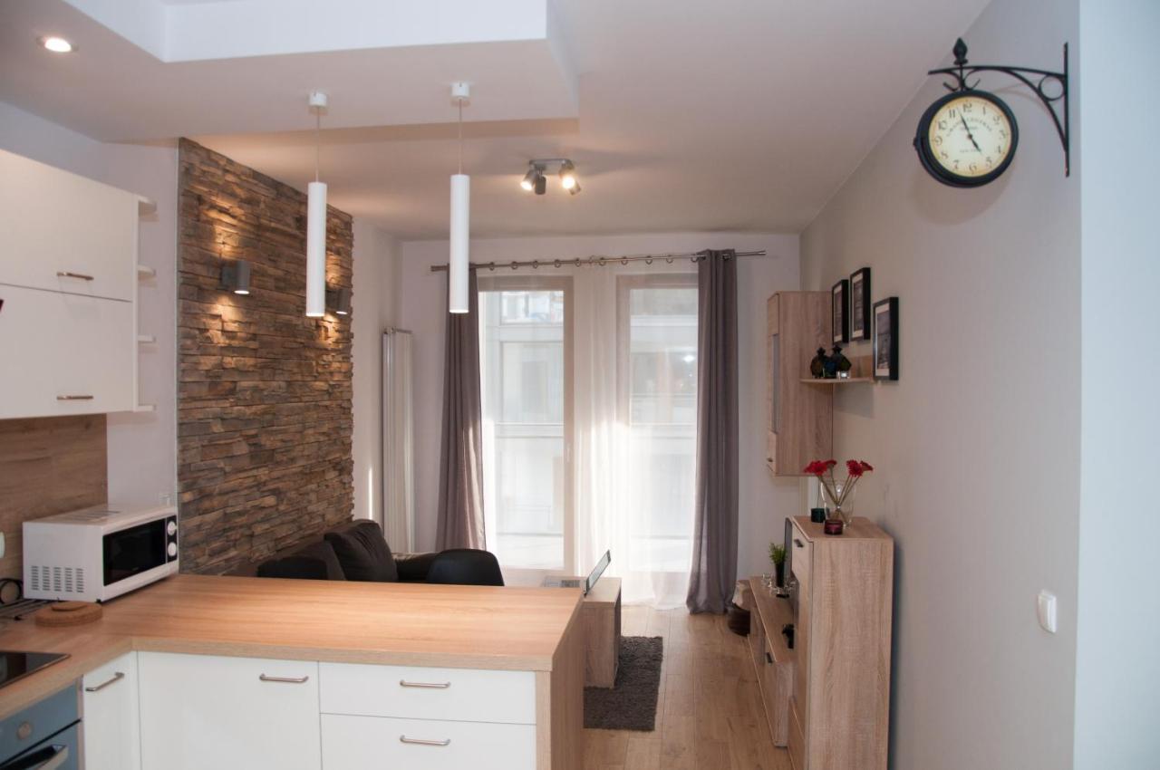 Roommate Apartments Business Mokotow Varşovia Exterior foto